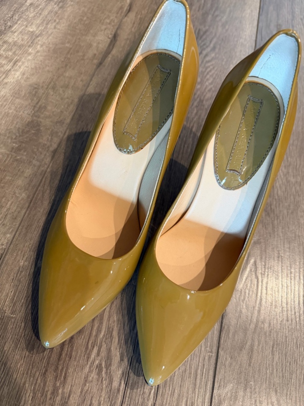 Banana Republic Women’s Patent Leather Pointed-Toe Heels in taupe